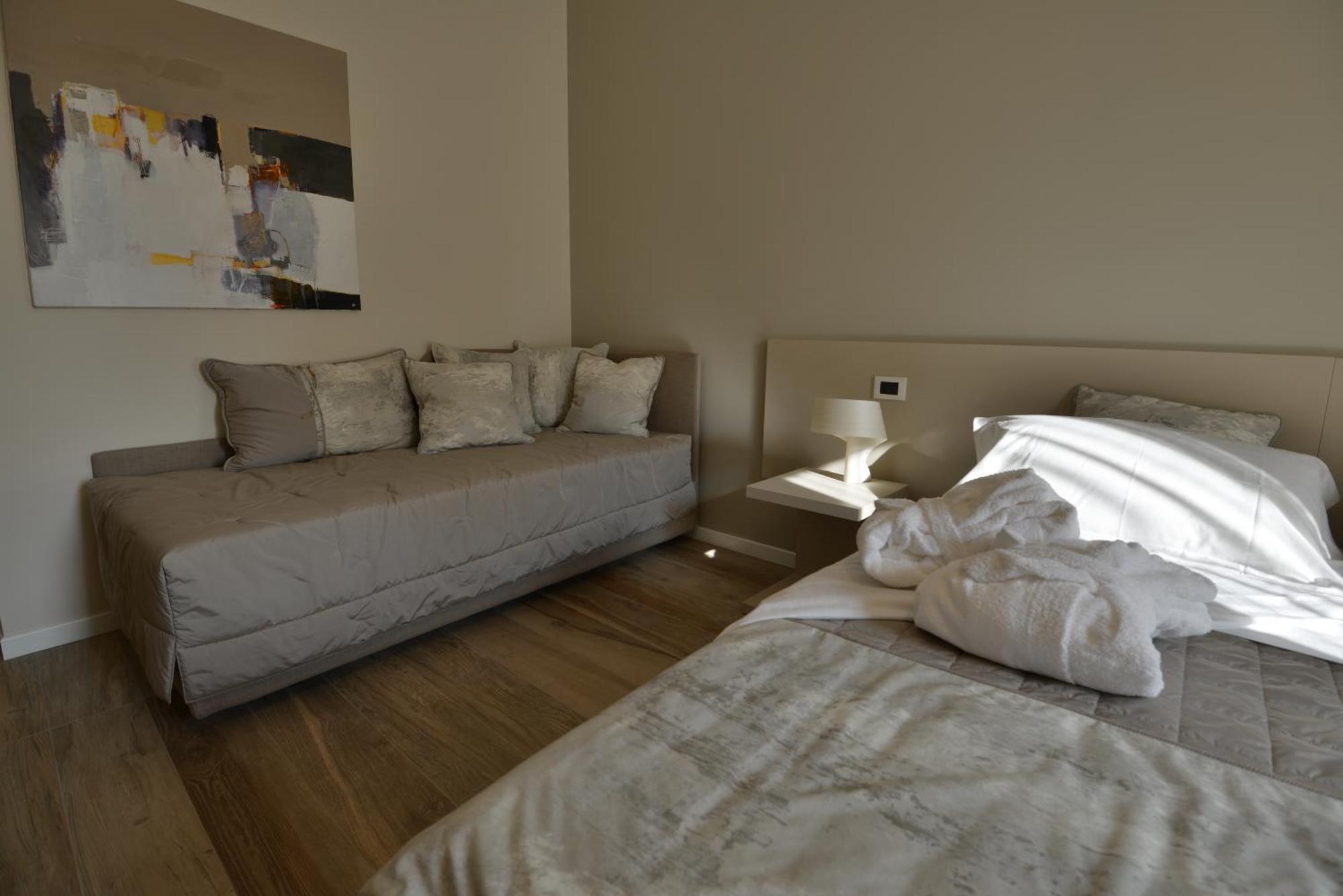 Daman Rooms & Breakfast Barzago Chambre photo