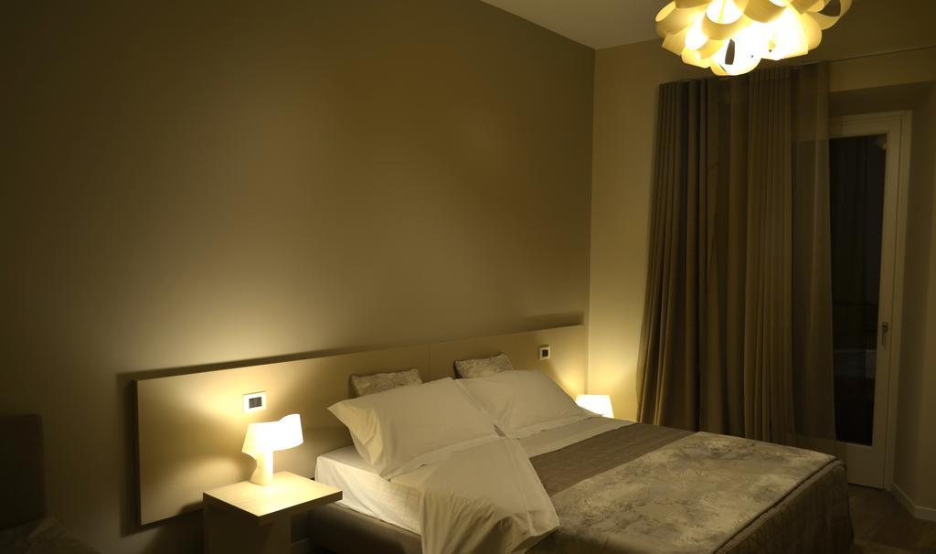 Daman Rooms & Breakfast Barzago Chambre photo